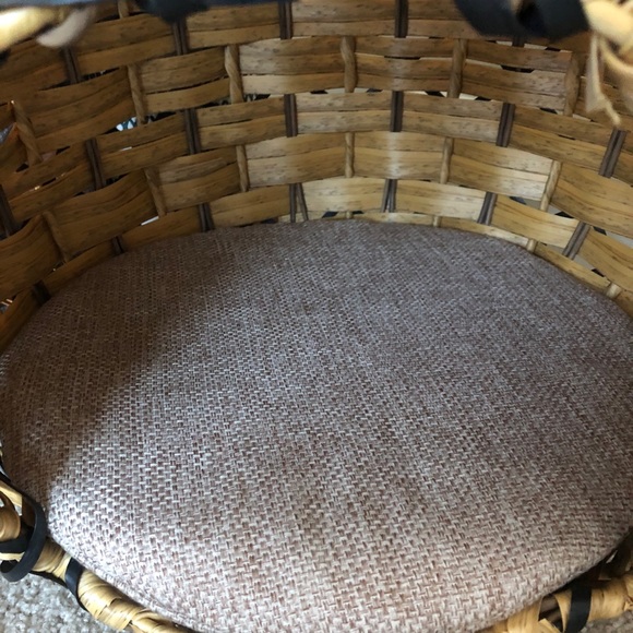 pineapple cat bed wicker
